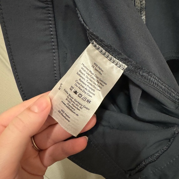 Eddie Bauer 40x32 Men’s Pants Gray - Picture 8 of 9